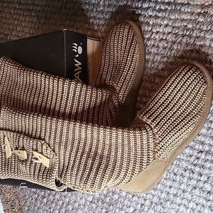 BearPaw Knit tall boots size 9